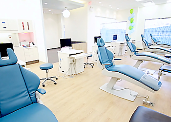 Langley orthodontist Dr. Vishal Sharma - AURA ORTHODONTICS