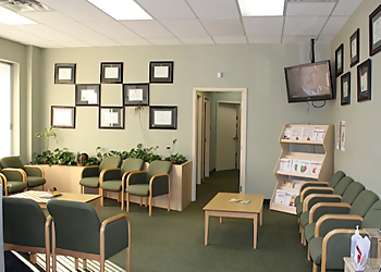 Dr. Wadea Tarhuni - Windsor, ON Cardiologists - Clinic Interior Image