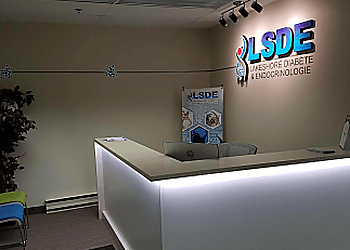 Dr. Waheed Rehman - Dollard des Ormeaux, QC Endocrinologues - Clinic Interior Image