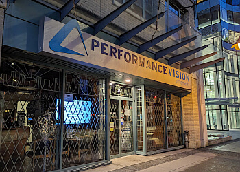 Vancouver Optométristes Pédiatriques Dr. Wayne Yip, OD - PERFORMANCE VISION EYE CARE