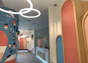 Oakville children dentist Dr. Yili - KIDS CORNER MEDICAL & DENTAL