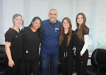 St Catharines dentist Dr. Zeyad Abdulrazzaq - LAKE STREET DENTAL