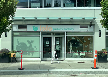 North Vancouver Dentistes Enfants Dr. Zina Alkafaji - LOLO PEDIATRIC DENTISTRY