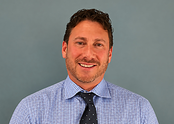 Dr. Ziv Feldman - FELDMAN FOOT & ANKLE - Calgary, AB Podiatrists - Doctor Portrait Image