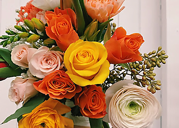 Montreal florist Dragon Flowers