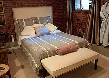 Regina Bed And Breakfast Dragon's Nest B&B