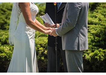 Cambridge wedding officiant Dream Weddings Canada