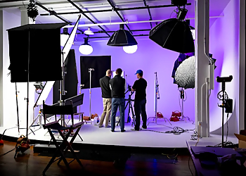 Dreambird Studio Dreambird Studio - Waterloo, ON Vidéastes - Studio Image