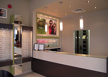 Gatineau optometrist Dr. Érik Zwarts, OD - OPTO-RÉSEAU GATINEAU