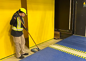 Dufferin Deep Clean - Orangeville, ON Commercial Cleaning Services - Commercial Cleaning Crew Image