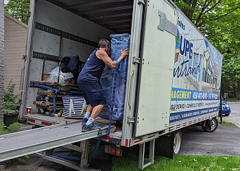 Longueuil moving company Déménagement Groupe Chartrand