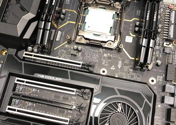 Toronto Réparation D'Ordinateur Electron computer Inc.