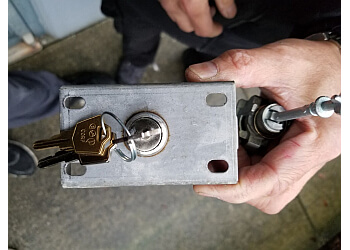 Surrey locksmith EZ Locksmith Surrey