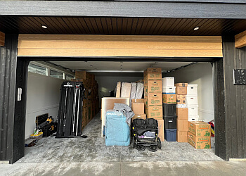 Kamloops moving company E-ZZZY Moving