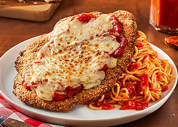 Oshawa italian restaurant East Side Mario's Oshawa South