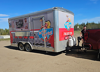 Eat Your Heart Out Food Truck - Grande Prairie, AB Camions De Nourriture - Restaurant Exterior Image