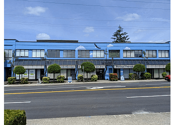 Maple Ridge physical therapist Edwin Chock, B.Sc.Hons.Biol., B.Sc.Hons.H.K., M.Sc.PT - MAPLE RIDGE PHYSIOTHERAPY & PAIN CLINC