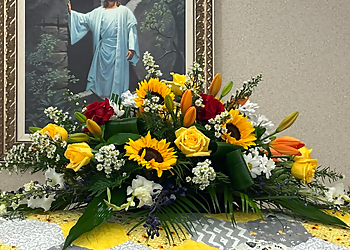 Eight Petals Flower Shop - Lethbridge, AB Fleuristes - Service Highlights