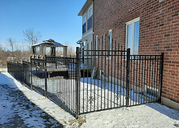 Brampton fencing contractor Elegance Fence And Railing image 1