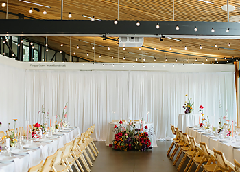 Burnaby wedding planner Elle Weddings