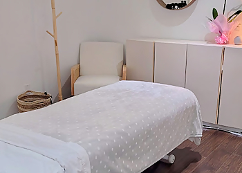 Elu Wellness - Burnaby, BC Massage Therapy - Treatment Room Image