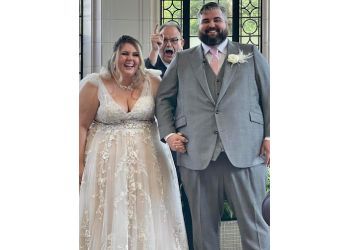 Ottawa wedding officiant Enduring Promises