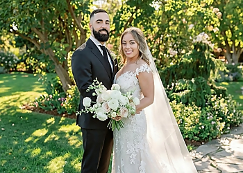 Enduring Promises Burlington - Burlington, ON Wedding Officiants - Wedding Ceremony Image