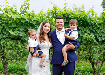 Enduring Promises Inc. Niagara Falls - Niagara Falls, ON Wedding Officiants - Service Image