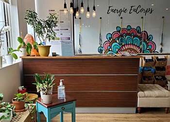 Dollard des Ormeaux yoga studio Energie Encorps