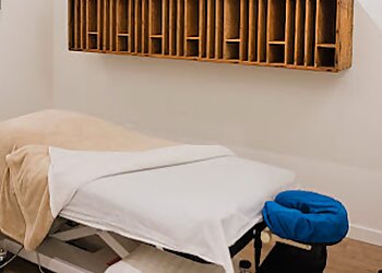 Kelowna Massothérapies Enhanced Healing Massage Therapy