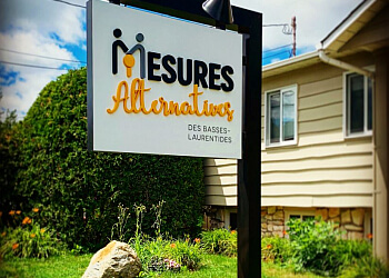 Montreal sign company Lettrage Robert