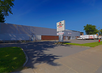 Quebec storage unit Entrepôt Logik