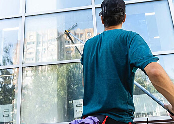 Longueuil commercial cleaning service Entretien CK