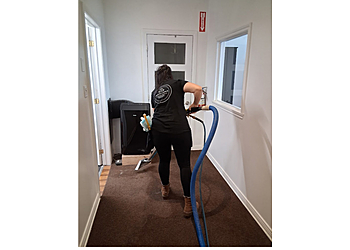 Mirabel house cleaning service Entretien ménager Précellence