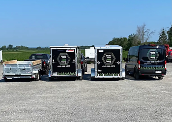 Entretien pelouse Dagenais Inc Entretien pelouse Dagenais Inc - Blainville, QC Lawn Care Services - Truck Image