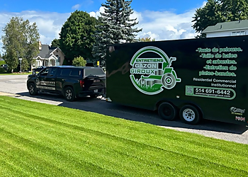 Entretiens Gazon Giroux Entretiens Gazon Giroux - Repentigny, QC Lawn Care Services - Truck Image