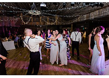 Red Deer dj Epic Audio DJ Services