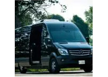 Guelph Service De Limousine Epic Limo