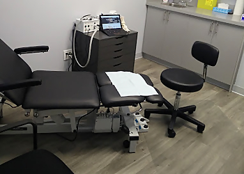 Eric Mathi - HALTON FOOT & ORTHOTIC CLINIC - Oakville, ON Chiropodists - Treatment Room Image
