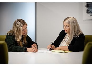 Guelph divorce lawyer Erika A. MacLeod - MFC LAWYERS