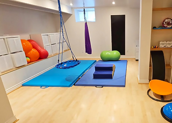 Toronto occupational therapist Erika Rostek-Pediatric Occupational Therapy