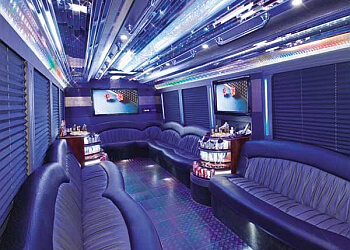 Mississauga limo service Erinmills Limousine & Luxury Coaches