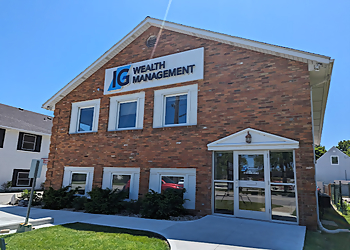 Sarnia financial service Esser & Associates-IG Private Wealth Management