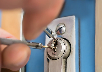 Essex County Locksmiths Inc. Essex County Locksmiths Inc. - Windsor, ON Serruriers - Indoor Service Image