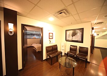 Vancouver massage therapy Everest Therapeutics image 1