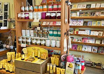 Belleville Boutiques De Cadeaux Exclusive Invites