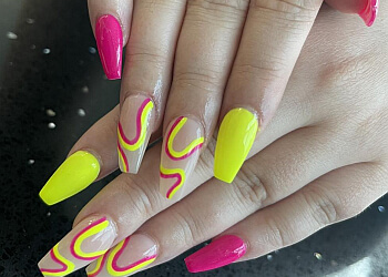 Best Manicures in Northwest Sandalwood Parkway, Toronto