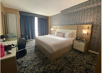 Coquitlam hotel Executive Plaza Hotel