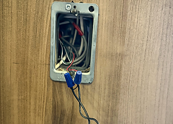 Coquitlam electrician Expert Electric Ltd.