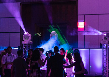 Ottawa dj Extreme Entertainment DJ Services
